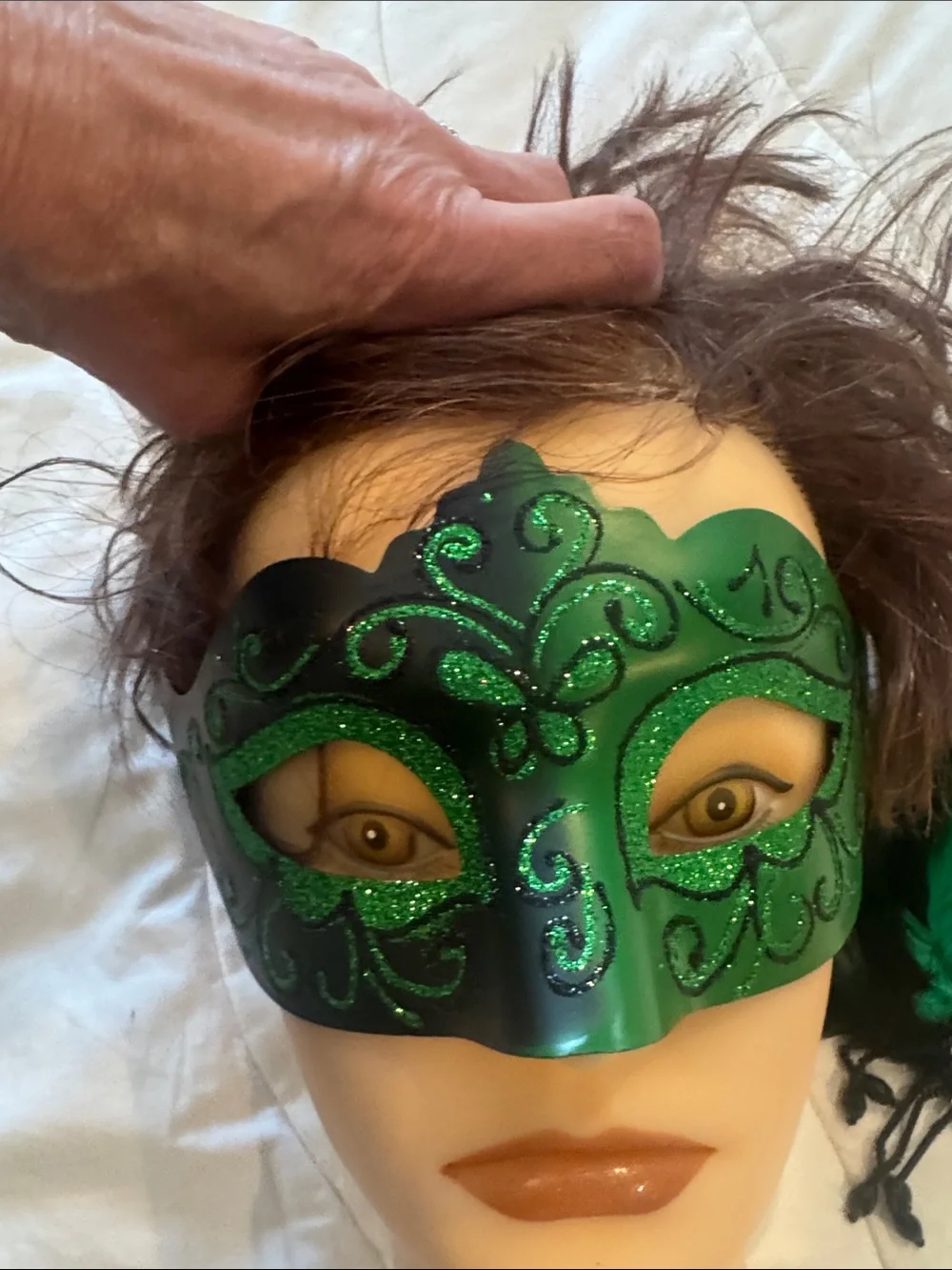 Mardi Gras NWOT green and black face mask